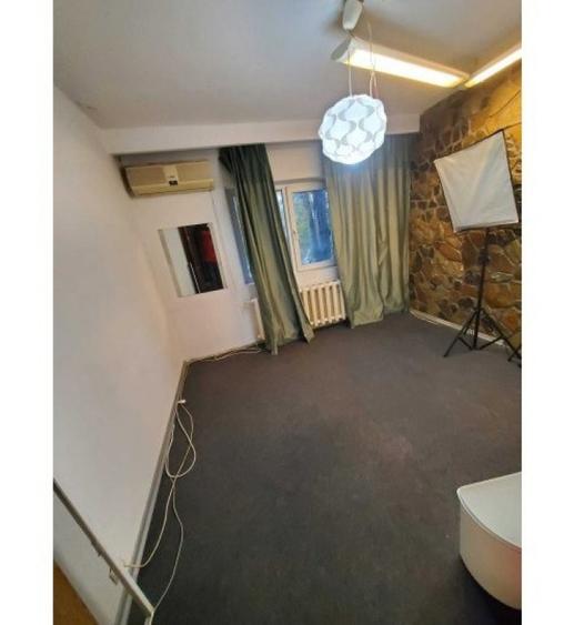 Apartament cu 4 camere decomandat în Nerva Traian