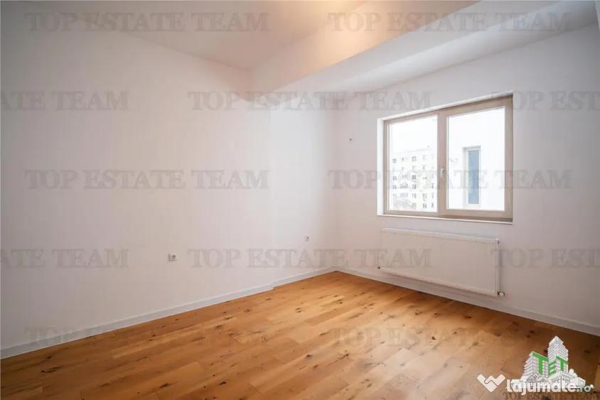 Apartament cu 4 camere decomandat în Iancului