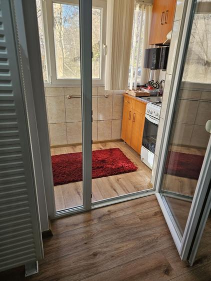Apartament cu 2 camere decomandat în Popoveni