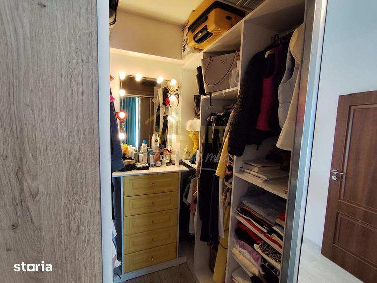 Apartament cu 3 camere decomandat în Blejoi