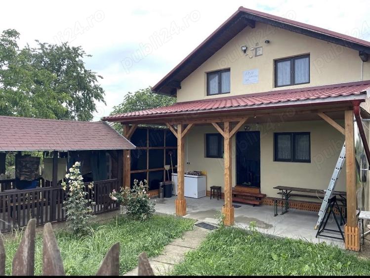 Casă cu 4 camere cu Teren 333 Mp în Mila 23