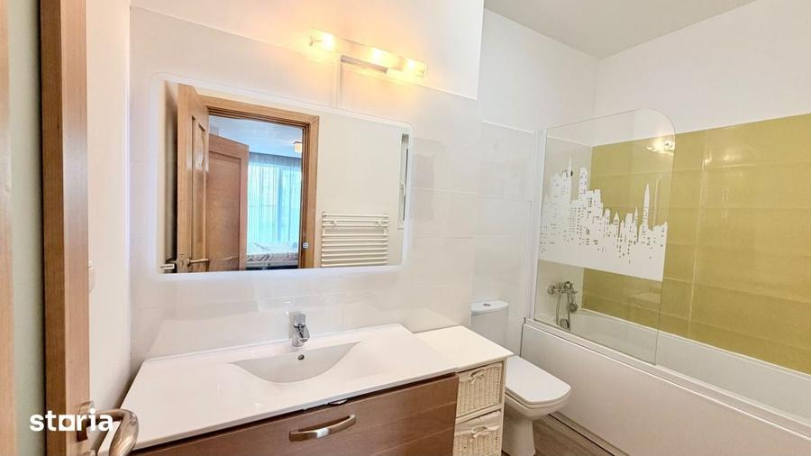 Apartament cu 3 camere în Plopilor