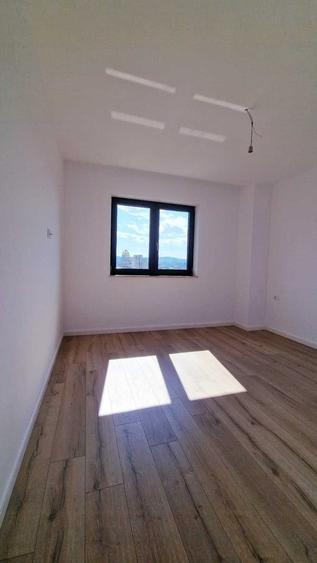 Apartament cu 2 camere decomandat în Exterior Vest