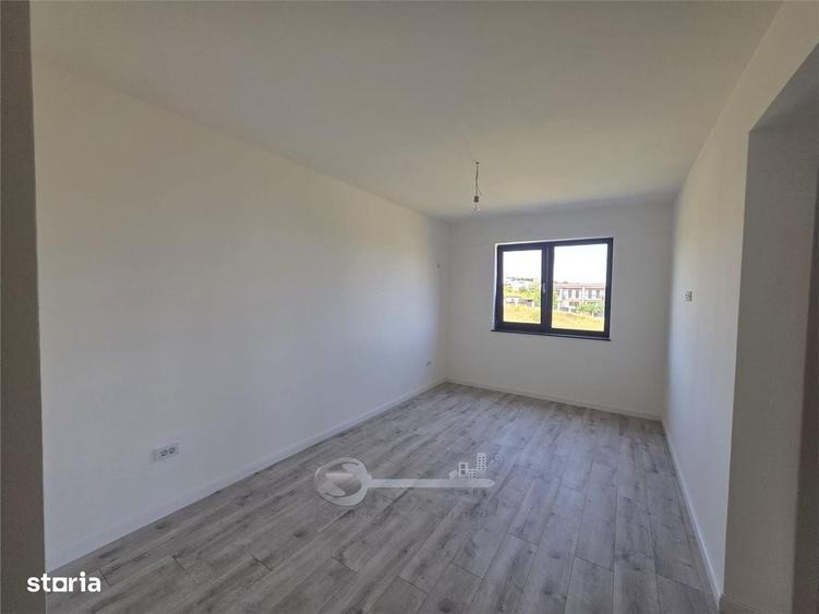 Apartament cu 2 camere decomandat în Rediu