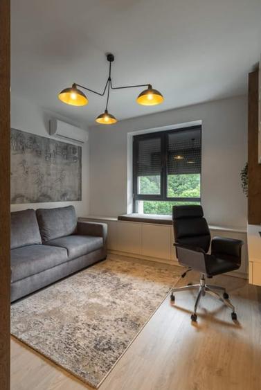 Apartament cu 3 camere decomandat în Nord