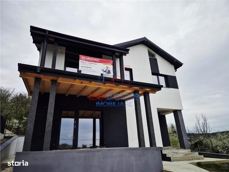 Casă cu 4 camere cu Teren 400 Mp în Tomești