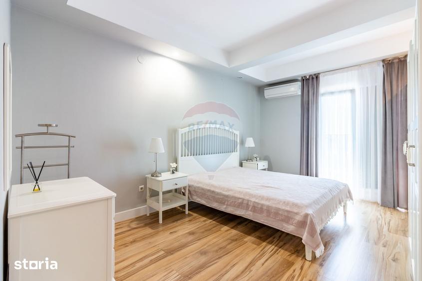 Apartament cu 4 camere în Ștefăneștii de Jos