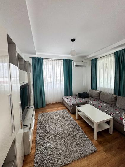 Apartament cu 2 camere decomandat în Giroc