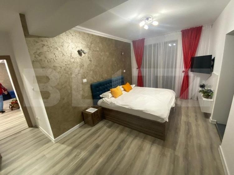 Apartament cu 3 camere semidecomandat, mobilat în Calea București