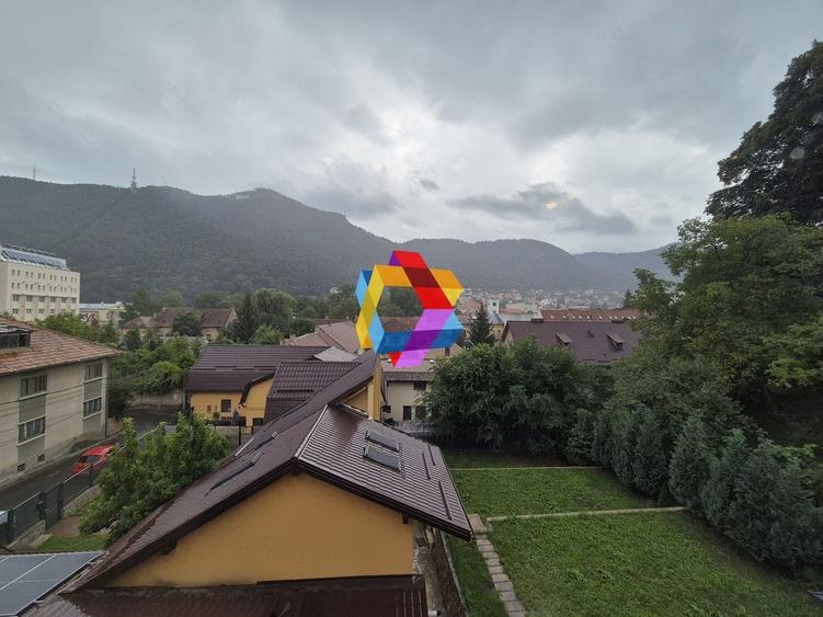 Birou, de 270 mp, în Centrul Istoric