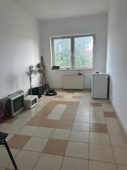 Birou, de 10 mp, în Depozitelor