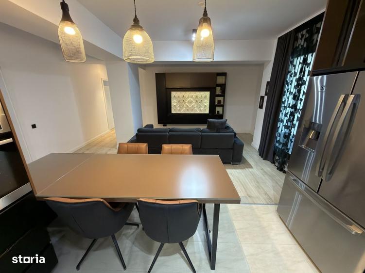 Apartament cu 3 camere în Sisești