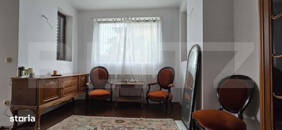 Spațiu comercial, de 311 mp, în Central
