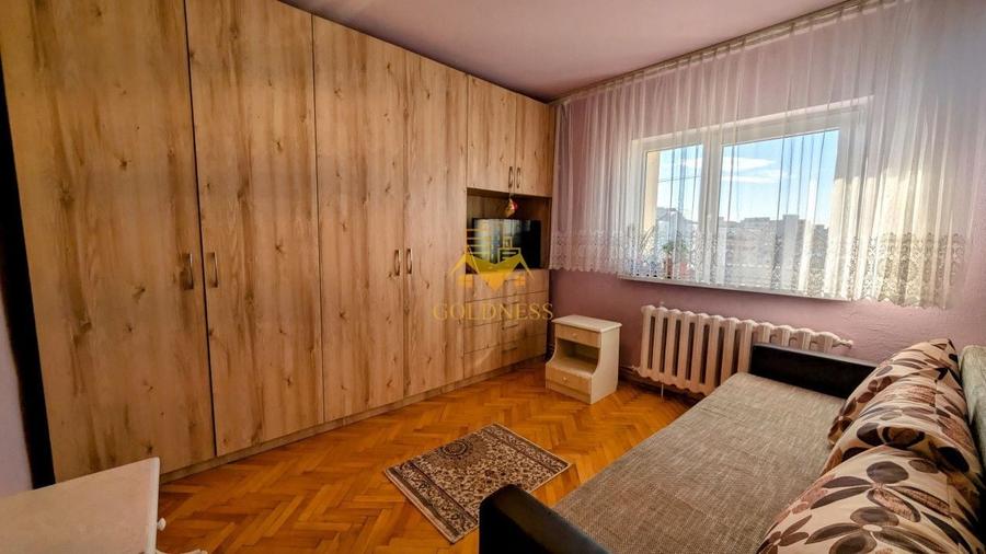 Apartament cu 3 camere decomandat, mobilat în Mănăștur