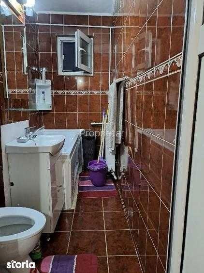 Apartament cu 2 camere semidecomandat, mobilat în Banat