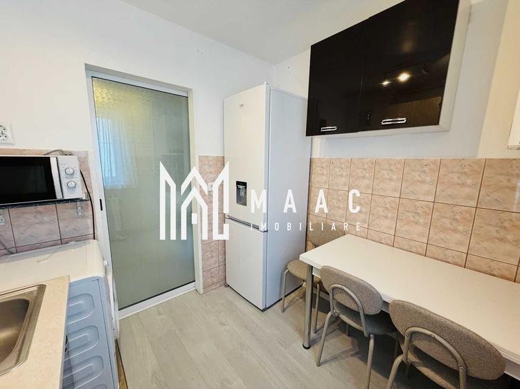 Apartament cu 3 camere decomandat, mobilat în Ștrand