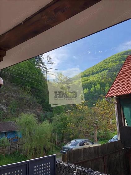 Casă cu 5 camere cu Piscina în Cisnădioara