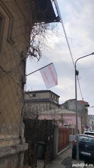 Casă cu 6 camere cu Teren 550 Mp în Central