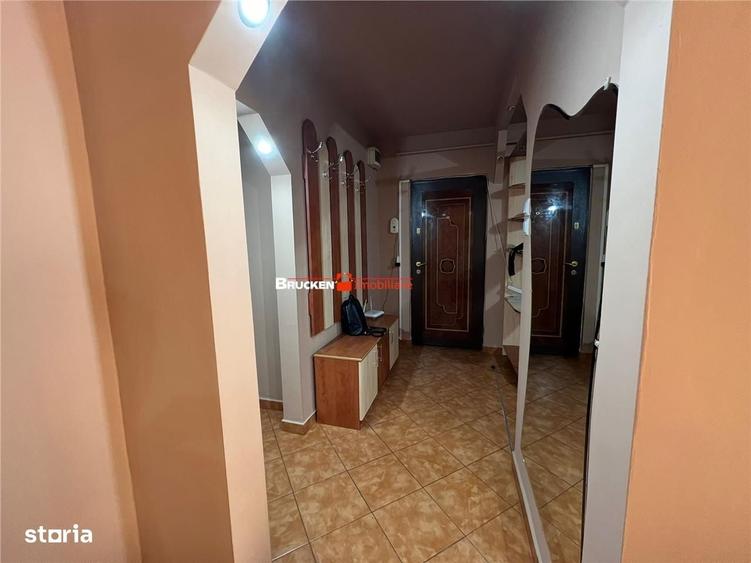 Apartament cu 3 camere în Marghita