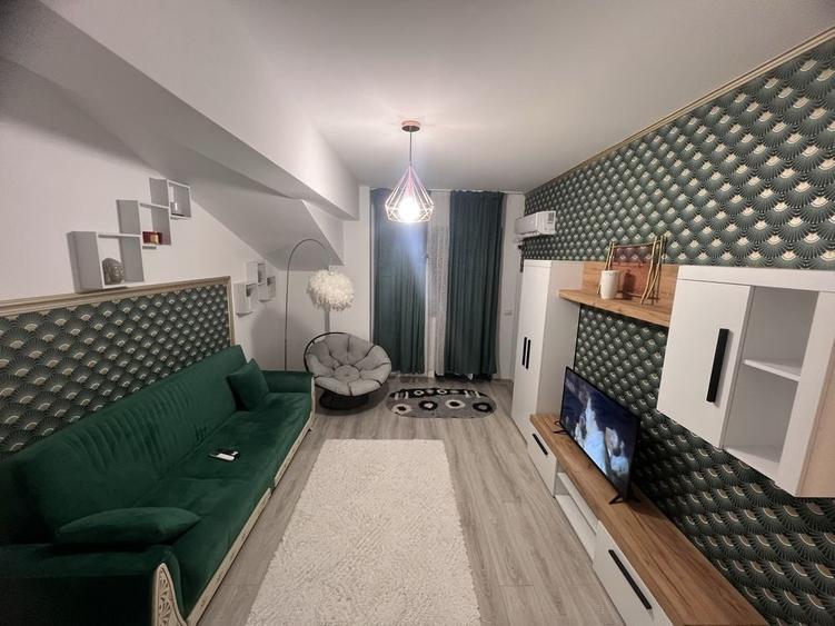 Apartament cu 2 camere decomandat în Valea Adâncă