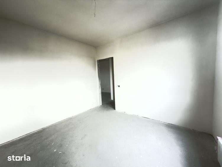 Apartament cu 3 camere în Între Lacuri
