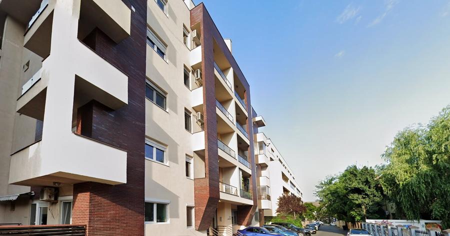 Apartament cu 3 camere decomandat în Herăstrău
