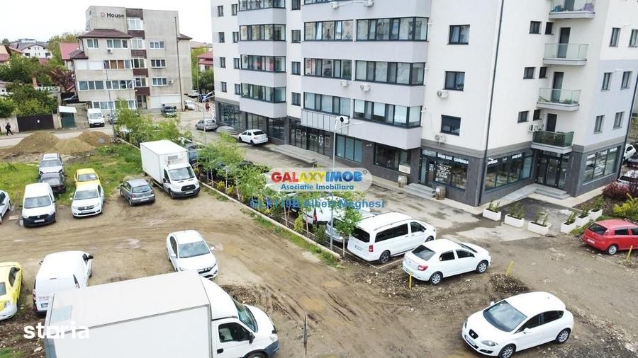 Spațiu comercial, de 377 mp, în Central