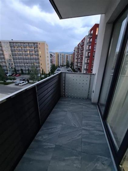 Apartament cu 3 camere decomandat, mobilat în Avantgarden