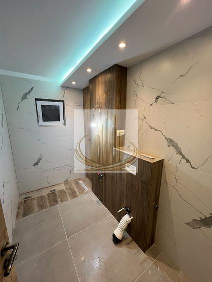 Apartament cu 3 camere decomandat în Complex Studențesc