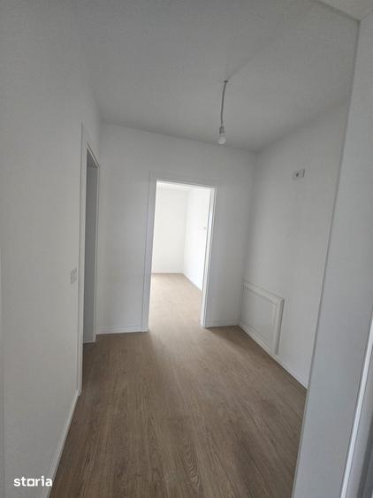 Casă cu 3 camere cu Teren 130 Mp în Bârnova