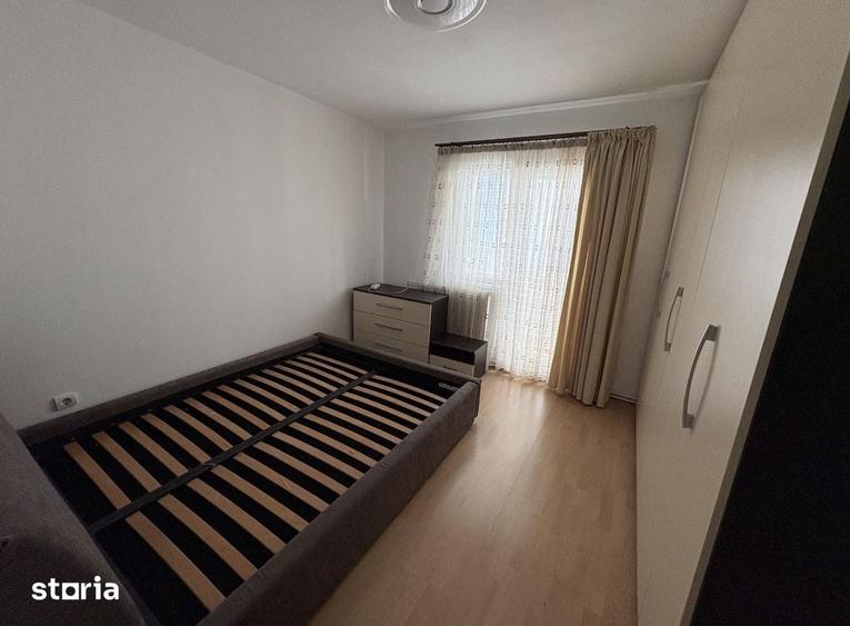 Apartament cu 4 camere în Asău