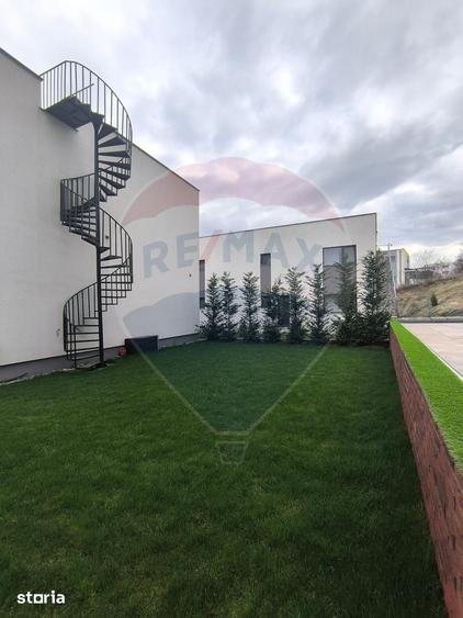 Casă cu 3 camere cu Teren 200 Mp în Grigorescu