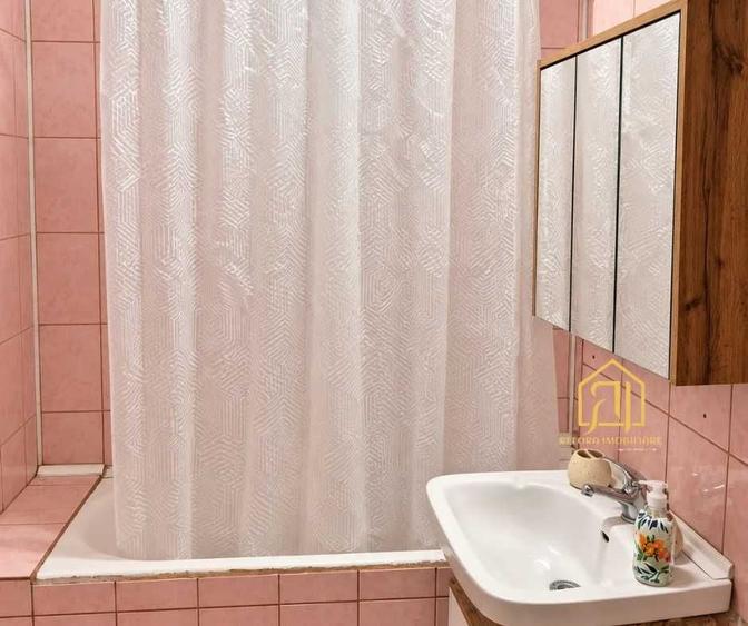 Garsonieră decomandată în Păcurari