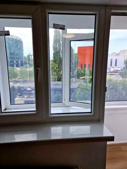 Apartament cu 3 camere decomandat, mobilat în Splaiul Unirii