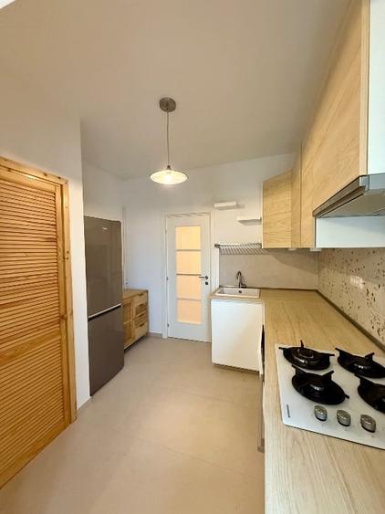 Apartament cu 3 camere în Cotroceni