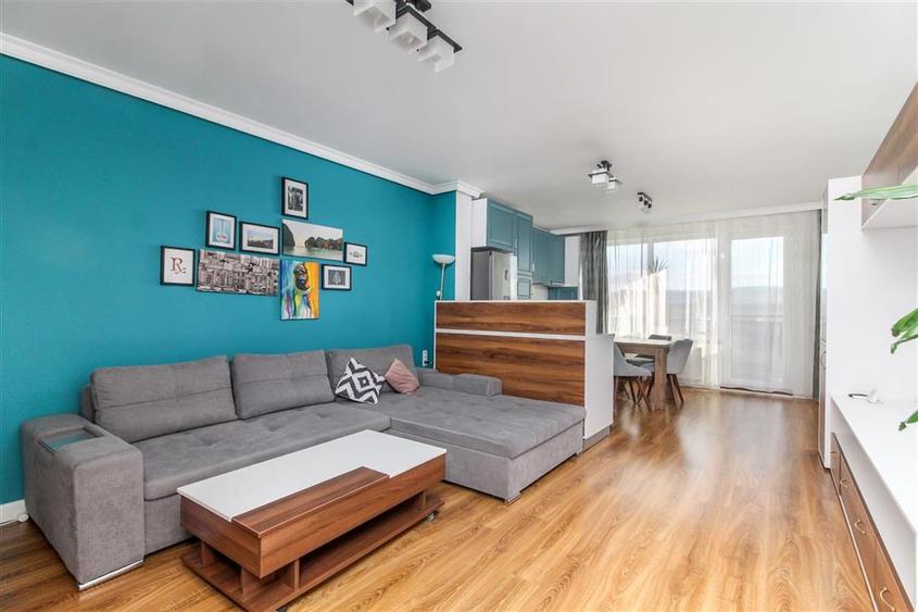 Apartament cu 2 camere semidecomandat, mobilat în Iris
