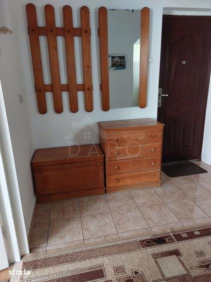 Apartament cu 3 camere în Tudor Vladimirescu