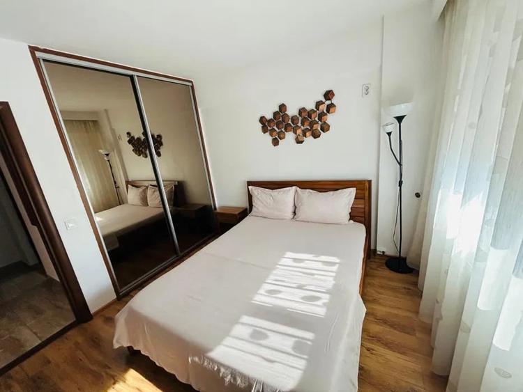 Apartament cu 2 camere decomandat, mobilat în Mamaia-Sat