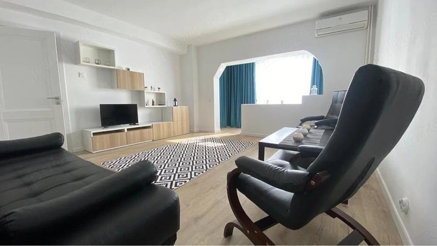Apartament cu 2 camere decomandat în Aviației