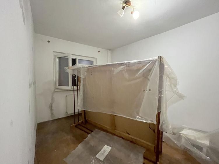 Apartament cu 2 camere semidecomandat, mobilat în Lipovei