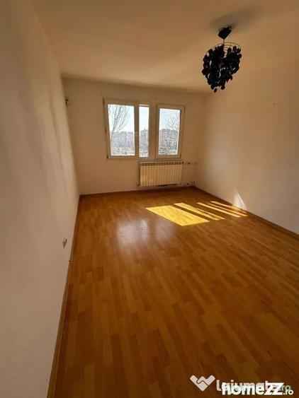 Apartament cu 2 camere decomandat în Gara