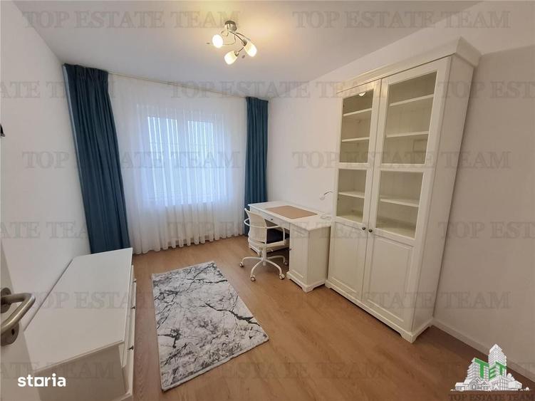 Casă cu 4 camere în Tamași