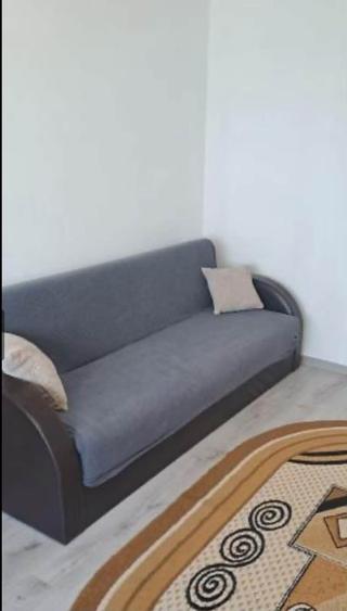 Apartament cu 2 camere în Km 4-5