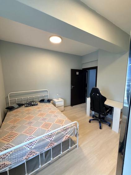 Apartament cu 3 camere decomandat în Militari