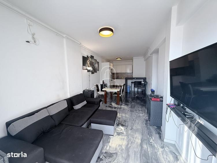 Apartament cu 3 camere semidecomandat în Ultracentral