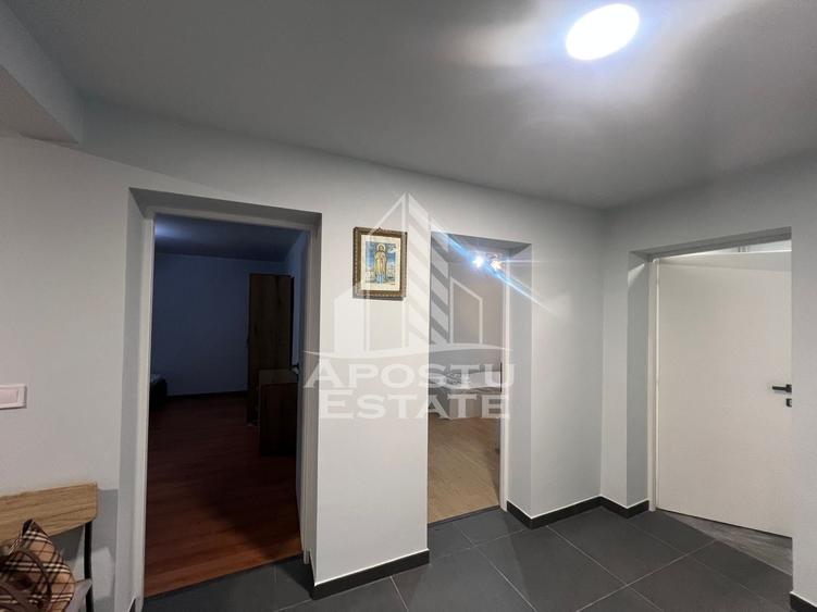 Apartament cu 2 camere semidecomandat, mobilat în Ghiroda