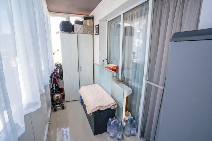 Apartament cu 3 camere semidecomandat, mobilat în Mănăștur