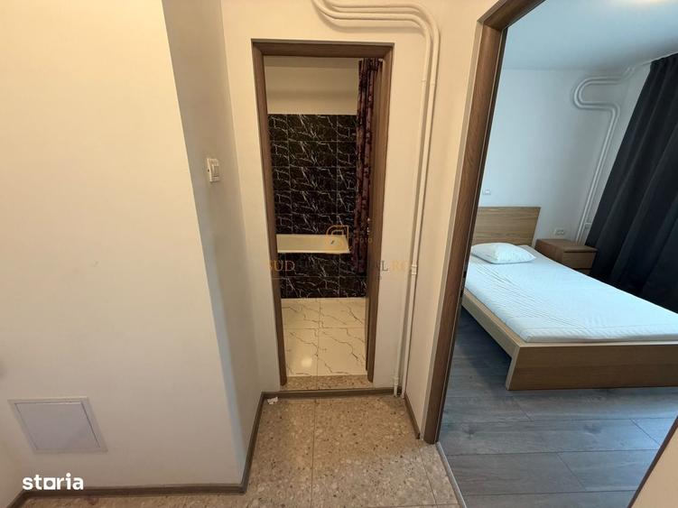Apartament cu 4 camere decomandat în Berceni