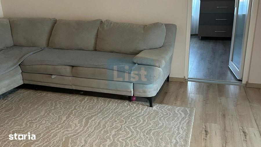 Casă cu 5 camere cu Teren 179 Mp în Central