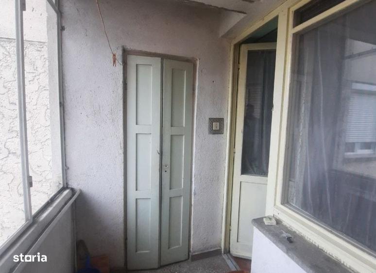 Apartament cu 4 camere în Dărmănești